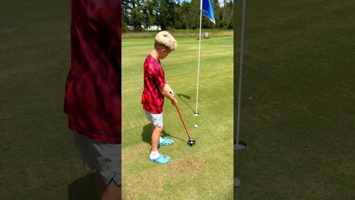 PAR 3 GOLF CHALLENGE!!! 😱😳 #golf #golfshorts #fatherson