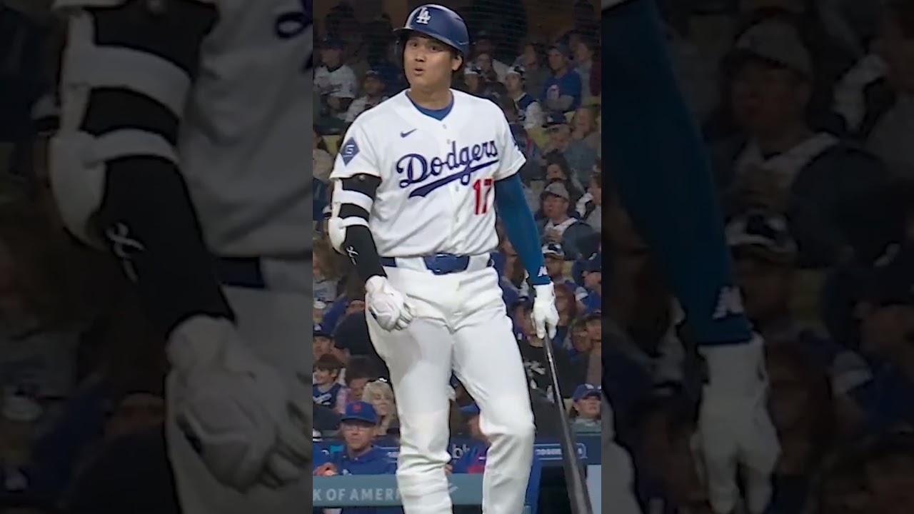 You never know what you'll see at the ballpark 😅 (Shohei Ohtani HILARIOUS reaction)