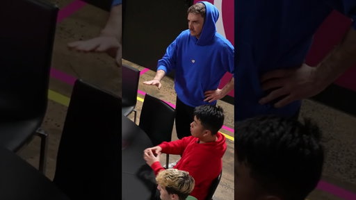 Lazarbeam Finding Any Way To Simp 😭🙏