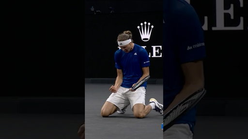 This point got Zverev on his KNEES! 😱