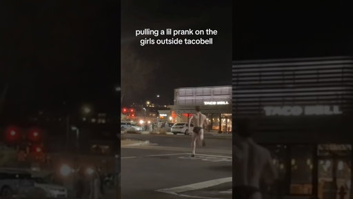 Girls outside Tacobell FREAKED💀