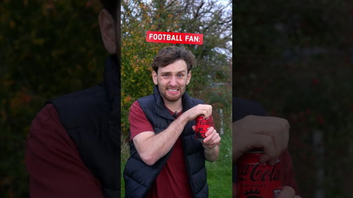 AD | Long-throw vibes @cocacolacompanyuk @premierleague #cocacolagbi #DrinkItIn