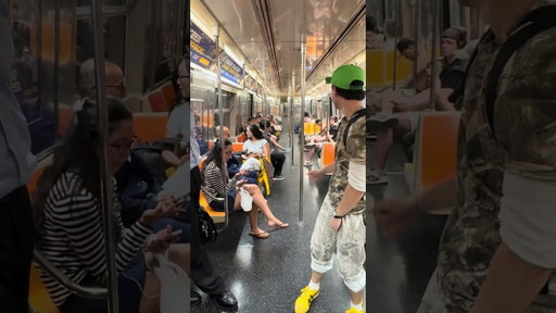 POV: it’s quiet on the N 🤫🤫 #qotn #funny #ntrain #nyc