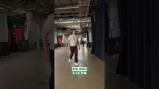 What time did players arrive for a 7:00 puck drop?
