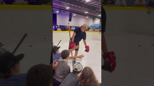 The kids couldn’t believe what they were watching 😂🏒