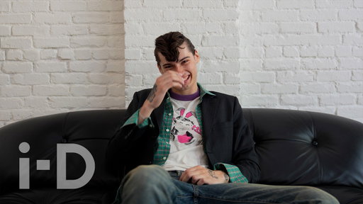 Glaive shares his thoughts on Liam Gallagher, Matty Healy, John Lennon, and more | i-Cons