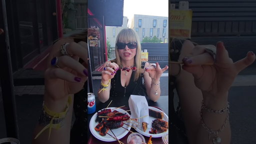 Trying food I’ve never had at Dollars Hits in LA #losangeles #foodie #spookyfoodie