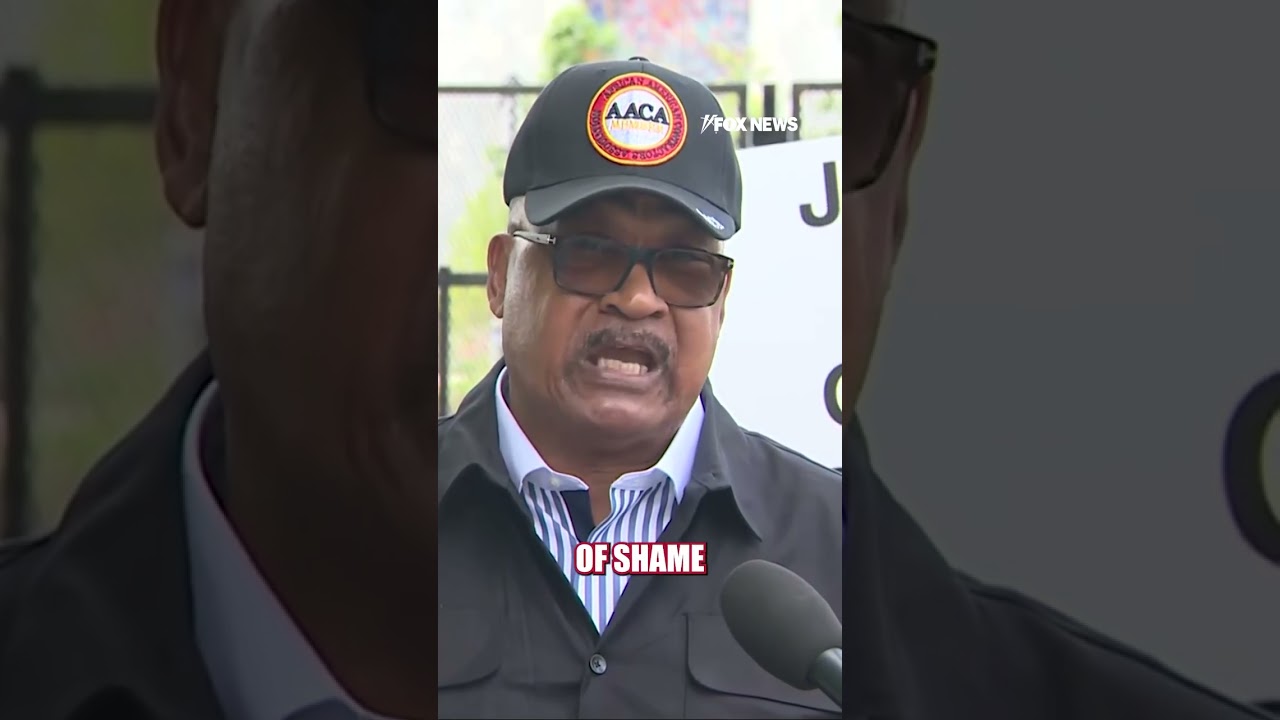 Obama center workers PROTEST opening and are still owed MILLIONS #foxnews #news #us #fox