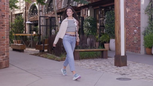 Skechers Hands Free Slip-ins® Glide-Step® Commercial