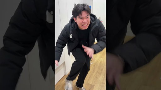 Blacked out like a phantom at Uniqlo 😭😂 #esdeekid #public #funny