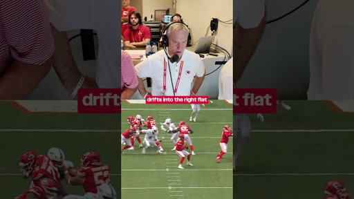14 years of Mitch calling Travis Kelce touchdowns... how spoiled are we 🤭