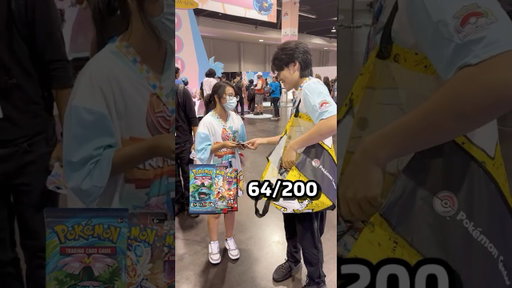 I gifted 200 pokémon packs and the last one was INSANE