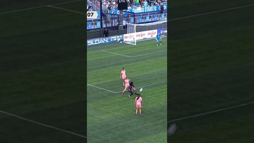 Ludmila finds Bea Franklin and she uses her head to score her first of the season!  #nwsl
