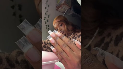 Letting sexyyredd do my nails.. icedby.nii #chelseamadison #fallnails #nailinspo #nailsforfall