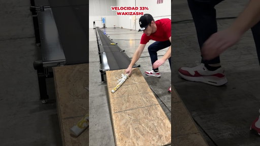 Carrera de hombre vs banana en la vida real ✅️
