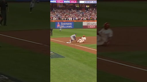 A perfectly executed wheel play. 🤌 #dodgers #sports #losangeles