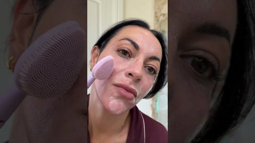 BLACK FRIDAY SALE!! Pop Sonic Clover Cleansing Tool with Case | QVC