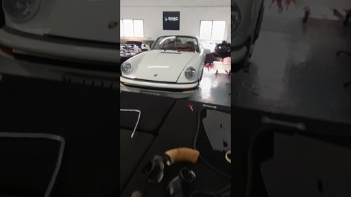 Restauración de Porsches!!  Lo quieres ver?? #porsche #porschecup #911 #restauracion
