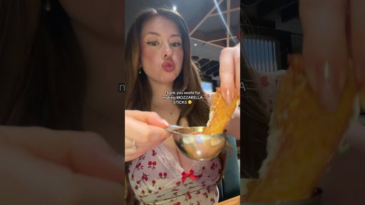 Mozzarella sticks are life #trending #foodie #cheesepull #foodlover #cheese