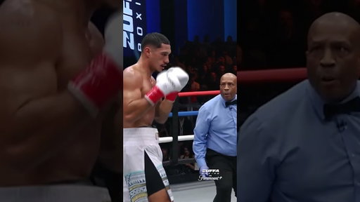 Jai Opetaia lands some heavy hits in Round 4 #zuffaboxing04