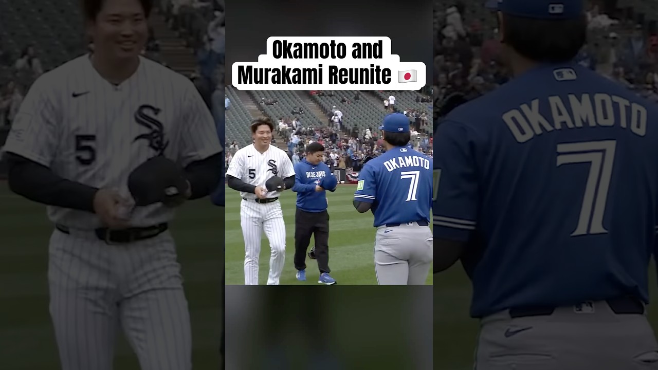 Kazuma Okamoto and Munetaka Murakami share a pregame moment ahead of first pitch 🤗 #BlueJays