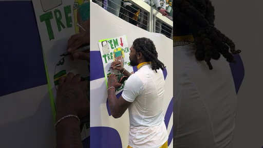 You guys already making Trevon feel at home 🥹