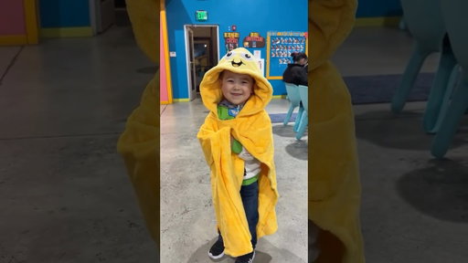 The Little Goldfish at Goldfish Swim School!