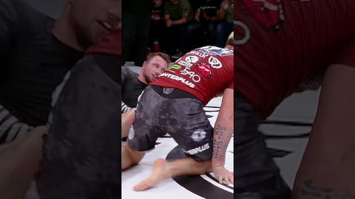 Craig Jones nearly submits Gordon Ryan 🤯