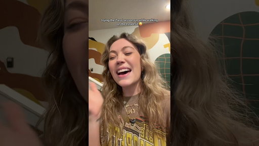 I’m still sick but I miss singing 😂 #zaralarsson #midnightsun #singing #singingchallenge