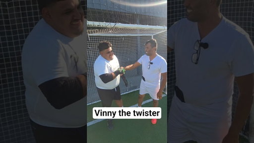 memo Horchata🇲🇽 meets vinnythetwister #futbol #soccer #fut #ytshorts #goalkeeper
