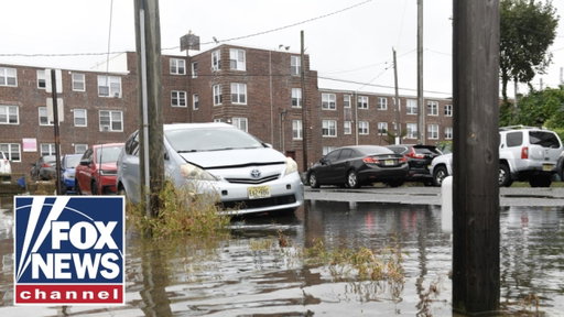 Nor'easter BATTERS coast with flooding, high winds