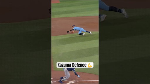 An important play from Kazuma Okamoto‼️ #MLB #BlueJays #Toronto