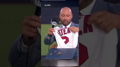 David Ortiz Got Derek Jeter GOOD with this Prank 😂