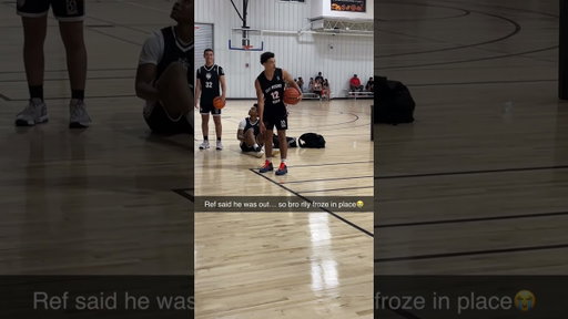 This is a new one fs😭✌️ #viral #funny #trending #aau #basketball