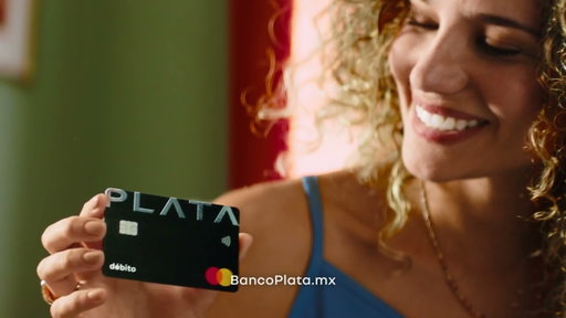 No vayas al banco, nosotros vamos a ti