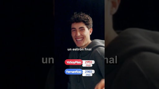 Plex le pega al saco con la zurda