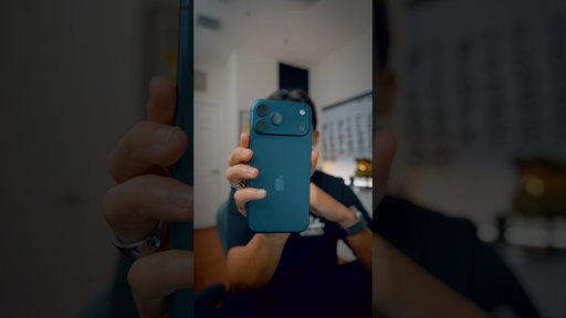 Would you use this? 😳 #iphone #iphone17pro #iphone17 #iphoneair