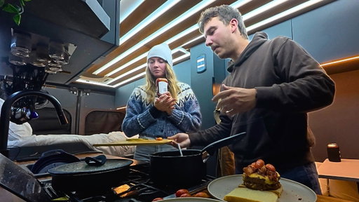 WINTER VANLIFE In Wyoming | Camping in 30°F