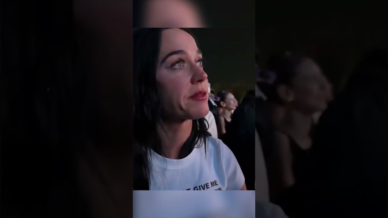 Katy Perry Jokes 'Thank God He Has Premium' During Justin Bieber's Coachella Set