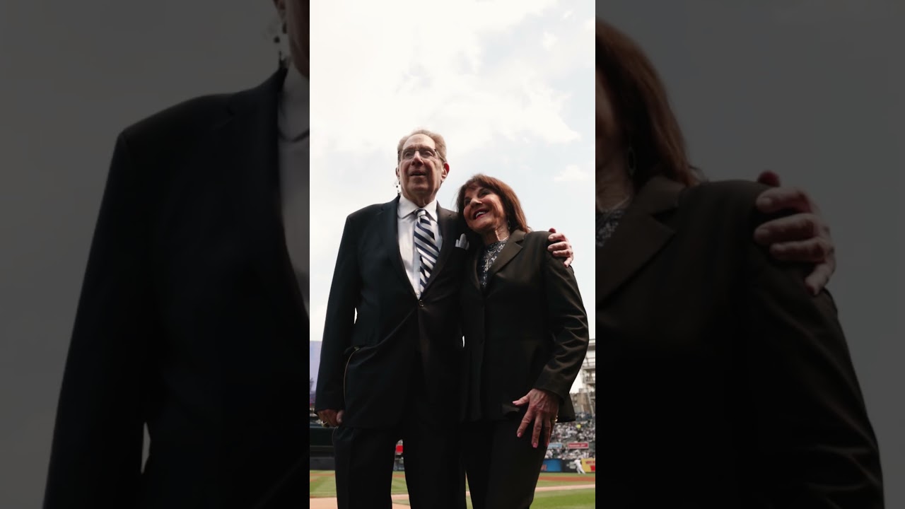 “Call me lucky.” How lucky were we to have John Sterling as the soundtrack of Yankees Baseball 💙