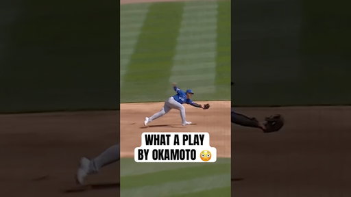 Kazuma Okamoto with another INCREDIBLE defensive play 😱 岡本和真のファインプレー！👏 #Toronto #BlueJays