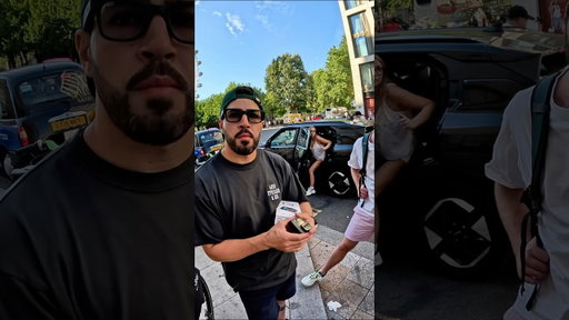 Full circle moments with the pickpocket guy! #harveyridesbikes #london #gopro