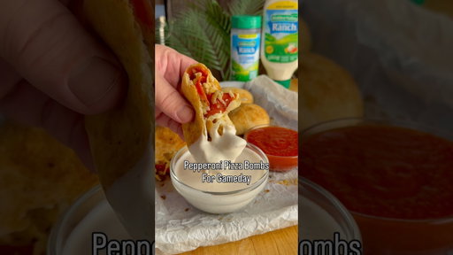 Pepperoni Pizza Bombs 🍕