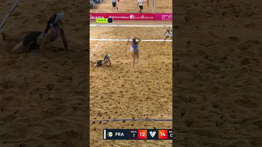 Pure hustle going down 🤘#beachvolleyball