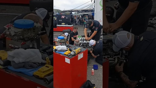 EXPLOTAN LOS MOTORES!! 💣#nascar #mecanica #taller #cajadecambios #españolesporelmundo