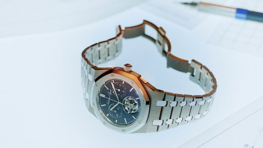 Meet the new RD#5 Royal Oak "Jumbo" Extra-thin Selfwinding Tourbillon Chronograph / AUDEMARS PIGUET