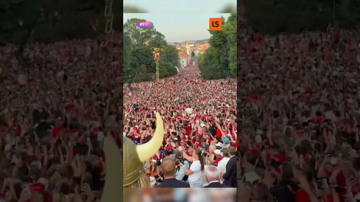 The Viking Row Returns To Oslo To Over 100,000 Norway Fans 🤯🚣