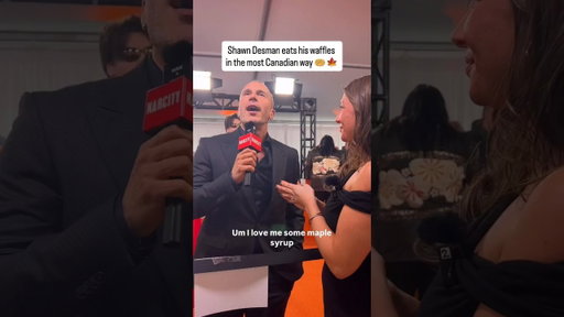 Shawn Desman explains how to eat waffles the Canadian way! #junos