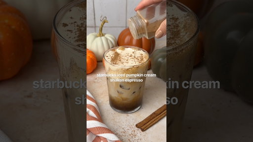 Starbucks Iced Pumpkin Cream Shaken Espresso🧡