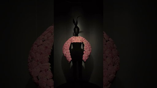 Schiaparelli at V&A #exhibition #schiaparelli #london #londoners #thingstodoinlondon #londonblogger